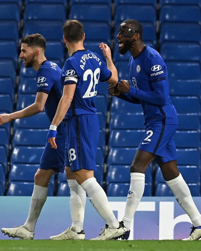 美记：德罗赞找到新东家不算太难，但去快船的话确实很难交易