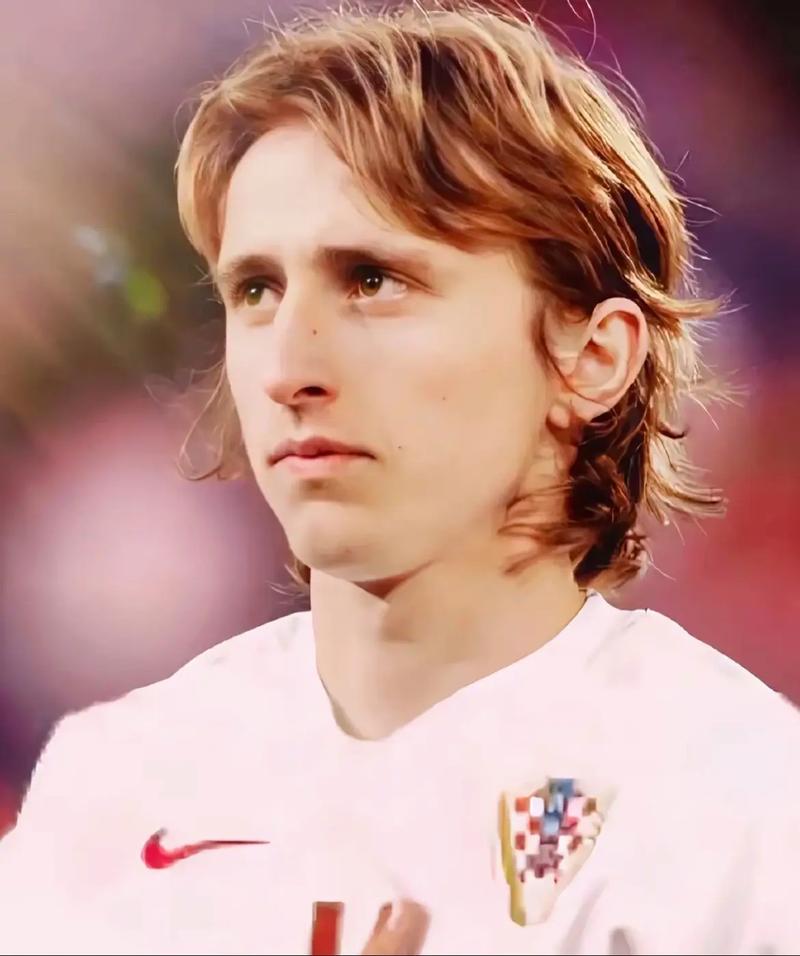 评论员谈摩根专访：葡萄牙不可能赢得世界杯，C罗已经做了一切