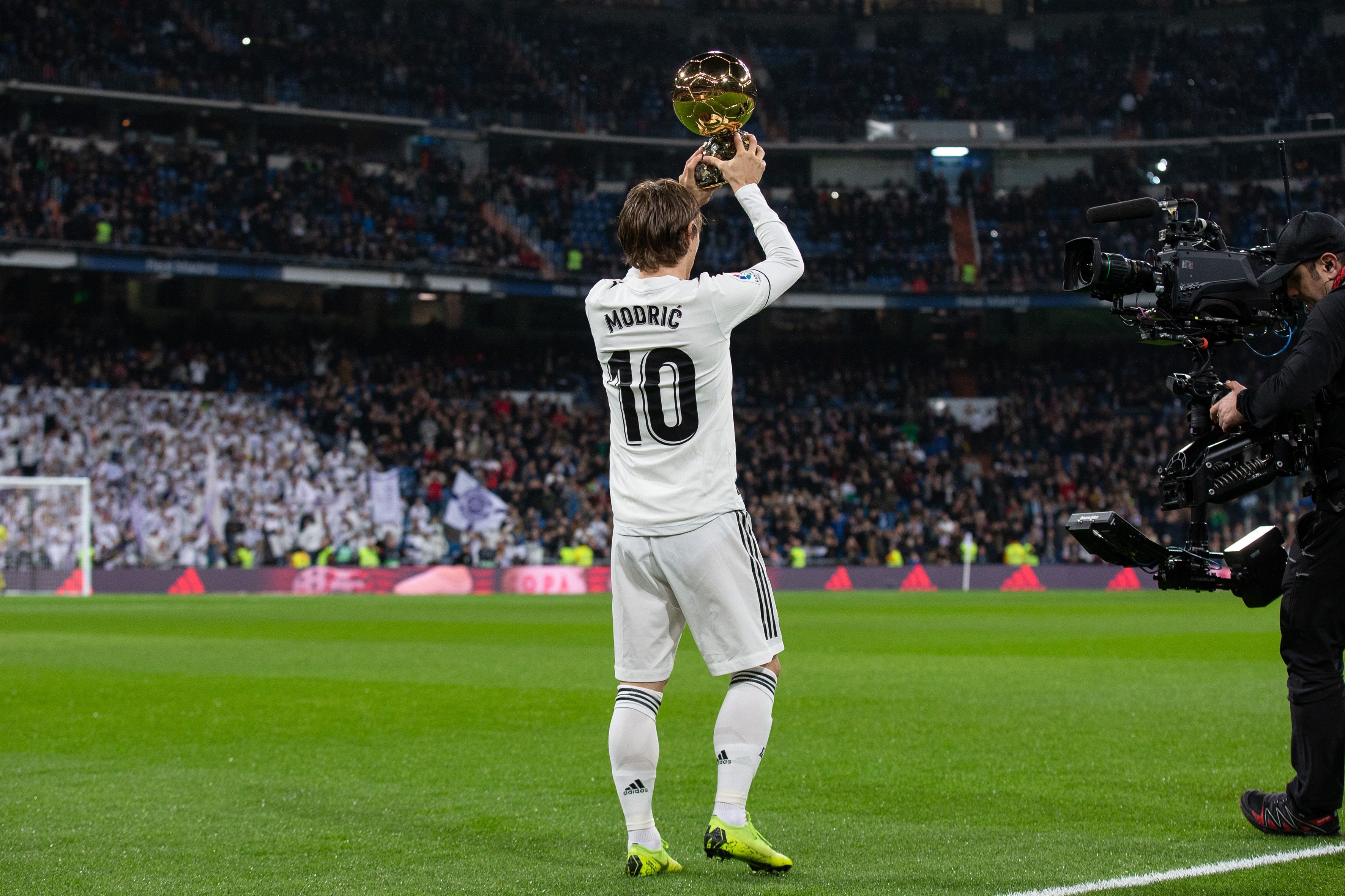 土媒：签下埃德森需花费5000万欧，加拉塔萨雷已转向其他目标